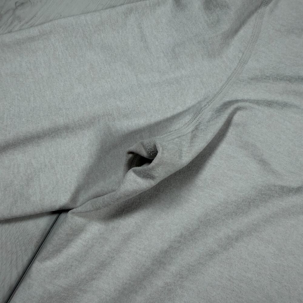 Vuori Halo Essential Performance Hoodie Heathered Gray Womens Small Yoga Workout - Picture 7 of 11